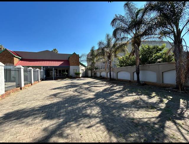 120M² OFFICE TO LET IN ISANDOVALE